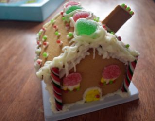 rory's gingerbread house